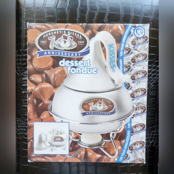 Hershey's Kisses 100th Anniversary Dessert Fondue Ceramic Set Limited Edition - Picture 1 of 11